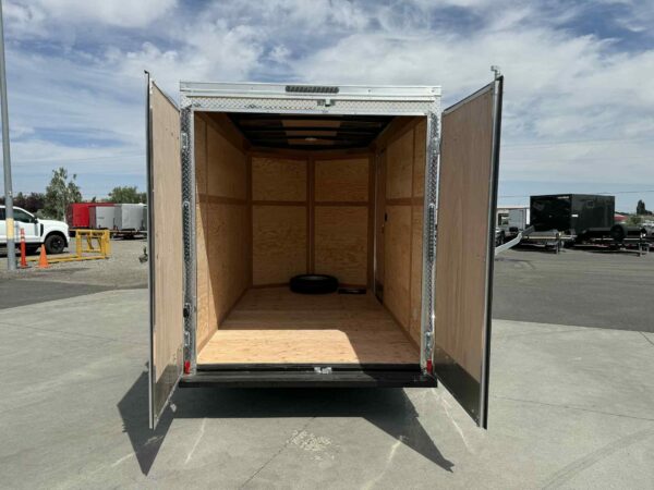6X10 E-SERIES REAR BARN DOORS - Image 5