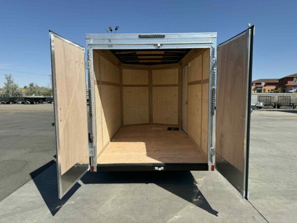 6X10 E-SERIES REAR BARN DOORS - Image 3