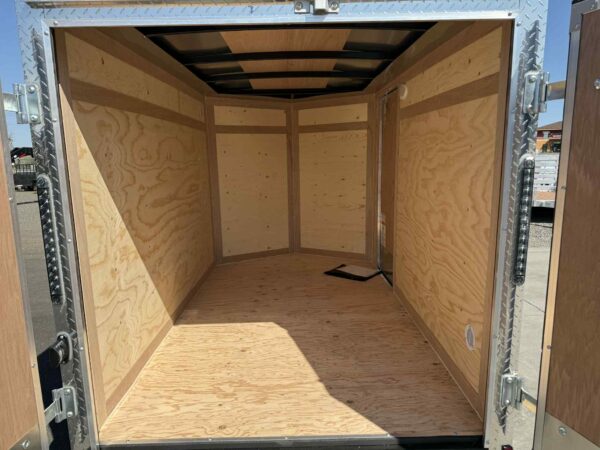 5X8 E-SERIES REAR BARN DOOR - Image 3