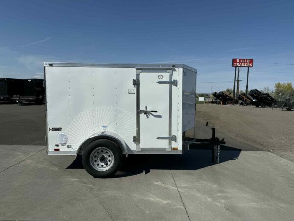 5X8 E-SERIES REAR BARN DOOR