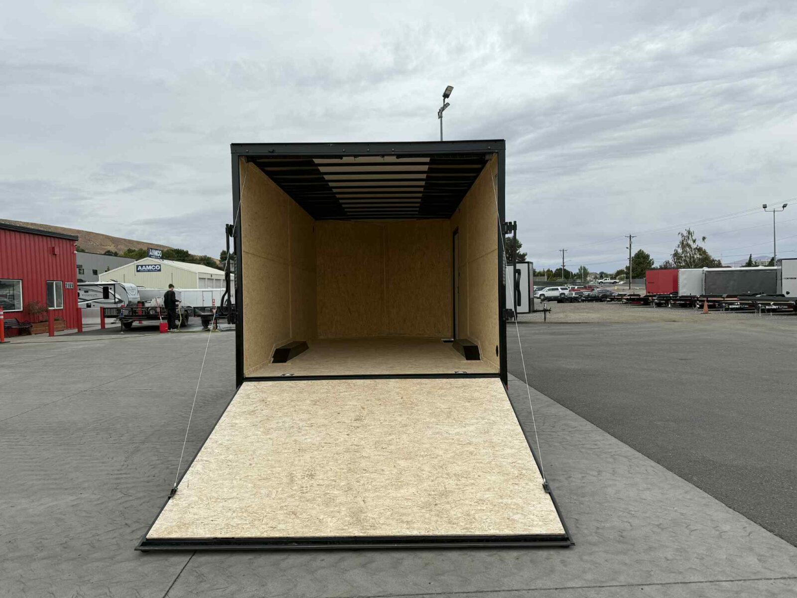 8.5X16 CRITERION REAR RAMP - Image 4
