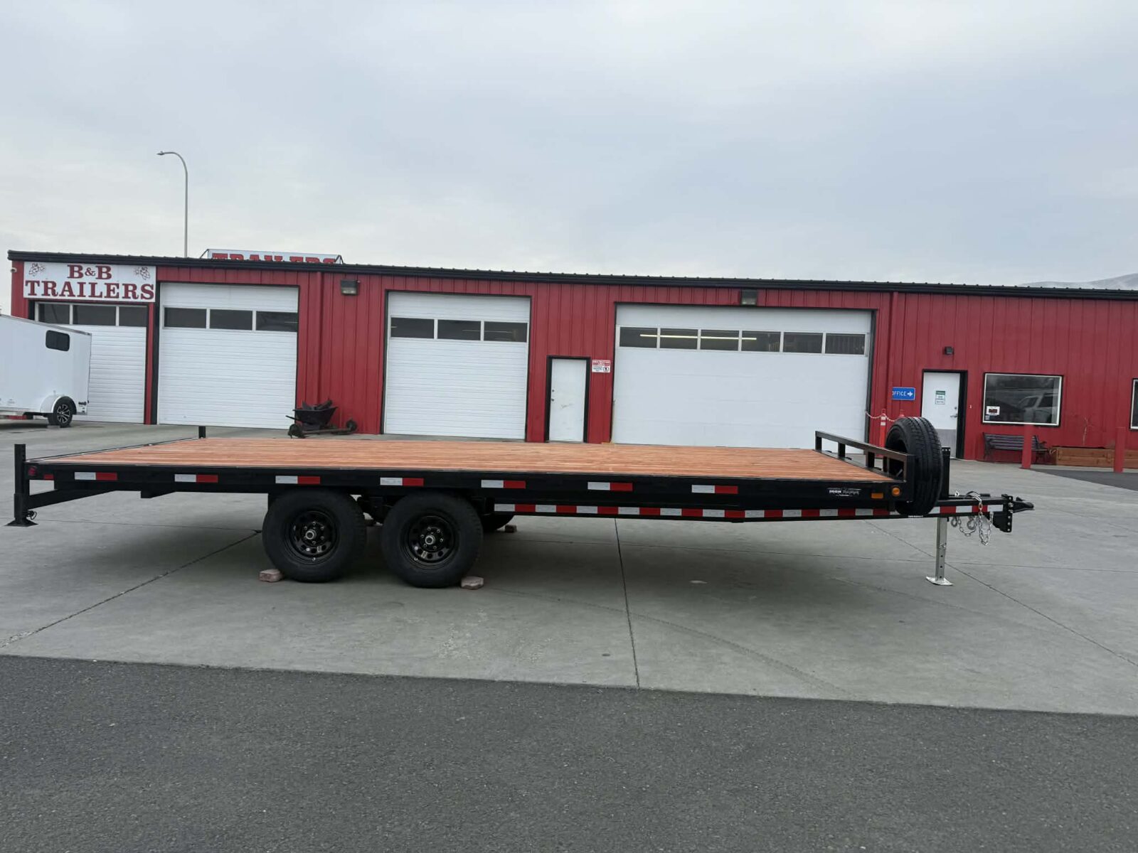 20' TITAN 10K IRON EAGLE - Image 2